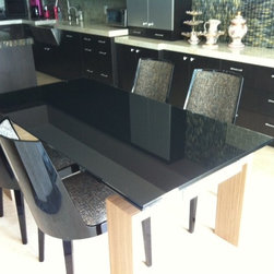 Las Olas Highrise - Dining Sets
