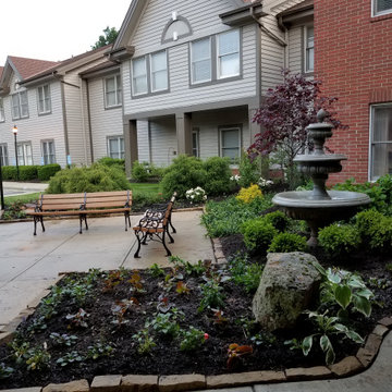 Forum Memorial Garden
