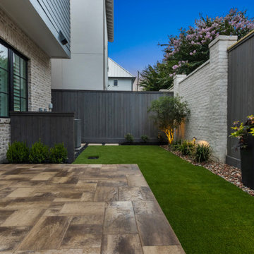 Modern River Oaks Landscape Design- Houston, TX