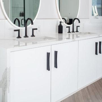 Castle Rock Master Bathroom