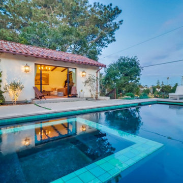 Loma Portal_Pool House & Gym