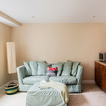 A Fantastique Au Pair Suite