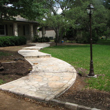 Walkway to Mailbox