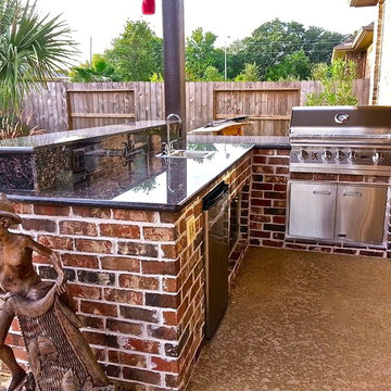 Outdoor Kitchens