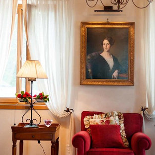 This is an example of a mediterranean living room in Venice.