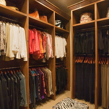 Traditional Master Closet