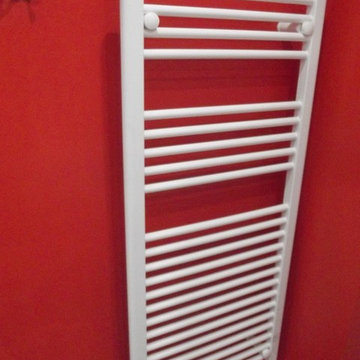 Red Shower Room