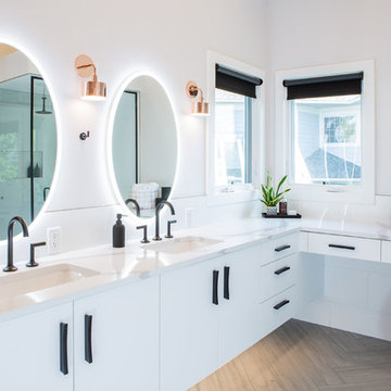 Castle Rock Master Bathroom