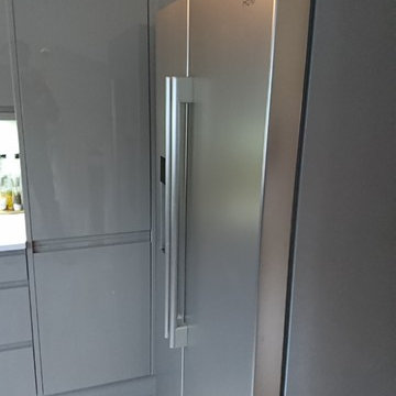 Villa kitchen & utility American Fr/Fr and pull-out larder