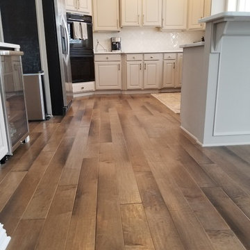 West O. - Kitchen & Main Level