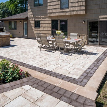 Fleetwood Pool Patio and Outdoor Living Space