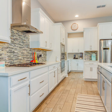 Contemporary Like New with Community Kayak Launch