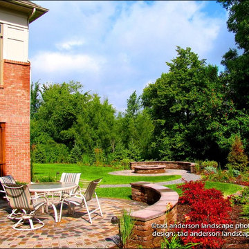 Curve-On-Curve Knits This Back Yard Together. Minnesota Landscape Design