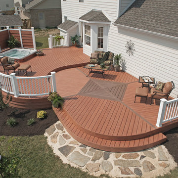 Custom Built Deck around Outdoor Jacuzzi