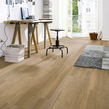 EXPONA DOMESTIC
