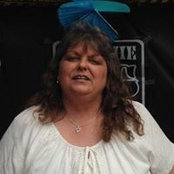 Kim Brown's photo