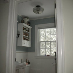 1930's Colonial, New England - Lighting