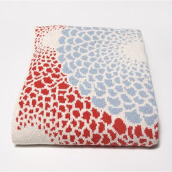 Eco Zinnia Throw- Lipstick/Blue - Products