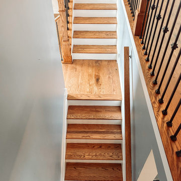 Character Red Oak