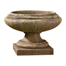 Urns