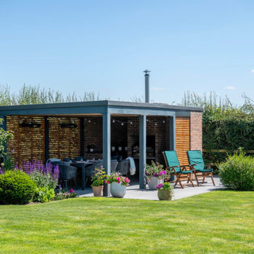 Contemporary BBQ Pergola