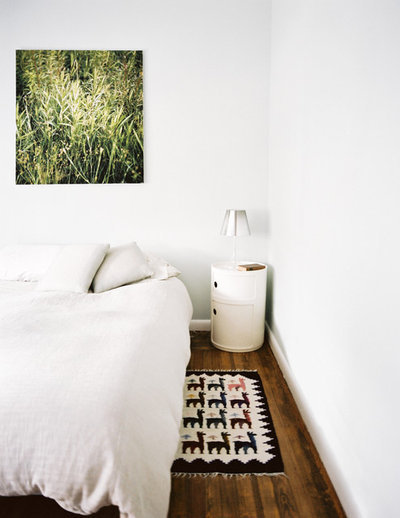 Modern Bedroom by Leonora Mahle, LLC