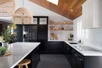 Inspiration for a country kitchen in Brisbane.