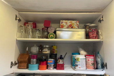 Upper and lower cupboard organization