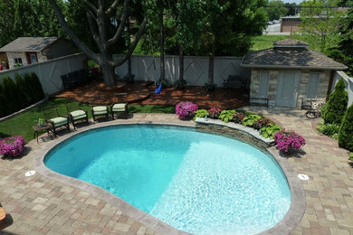 Example of a trendy pool design in Toronto