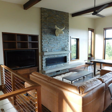 Cle Elum Mountain Modern