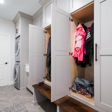 Island Lake Mudroom