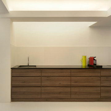 The Singapore Apartment