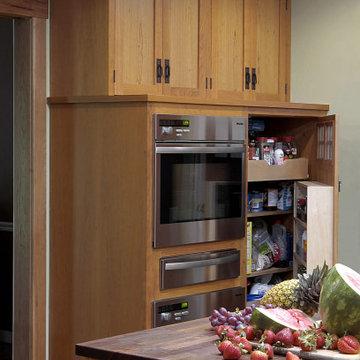 Craftsman-Style Kitchen in Chevy Chase, MD