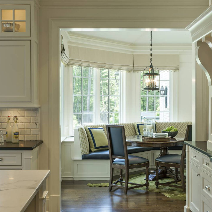 Built In Banquette Seating - Photos & Ideas