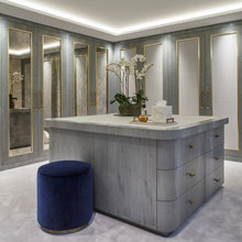 walk in wardrobe
