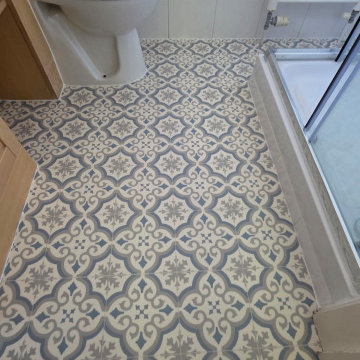 Bathroom sheet vinyl from Furlong Flooring - Versatility 2 - Hydrangea