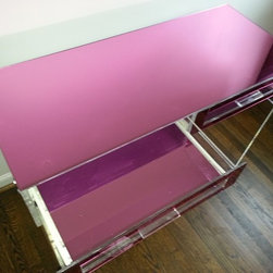 Vanity / desk pink mirror - Bedroom & Makeup Vanities