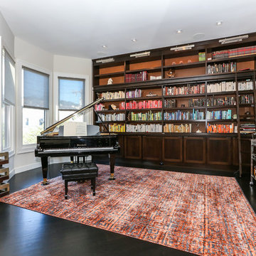Castro Residence