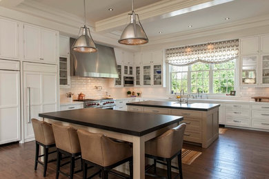 Inspiration for a timeless kitchen remodel in Indianapolis