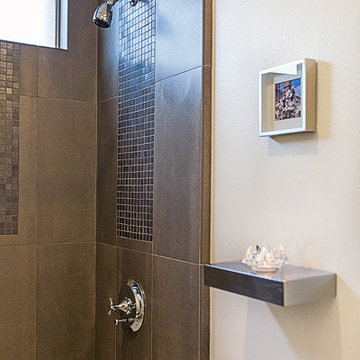 Los Angeles contemporary guest bathroom