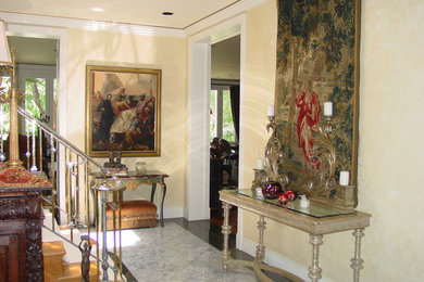 Elegant entryway photo