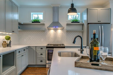 Kitchen photo in Nashville