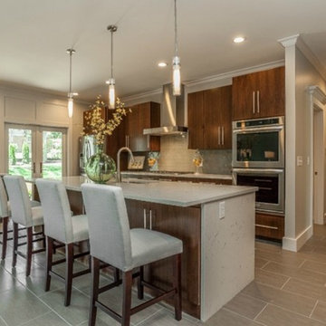 Prairie Village, KS - Open Concept.....