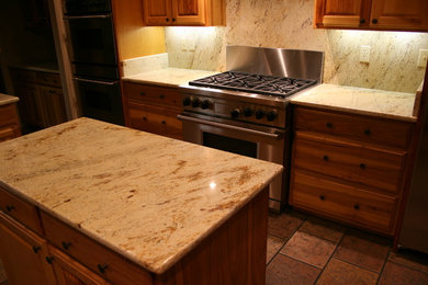Inspiration for a timeless kitchen remodel in Austin