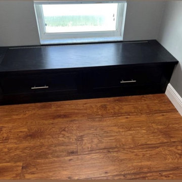 Custom Built-In Mission Window Seat, Lift Up Top