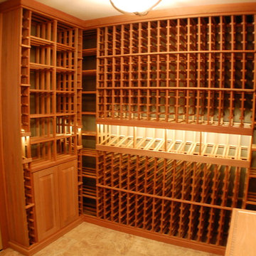 12-69 Tampa, Fl: Custom Wine Cellar