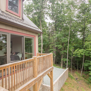 Rustic Retreat in Lost Creek