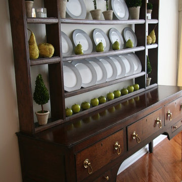 Easy. Elegant. Equestrian. Estate.