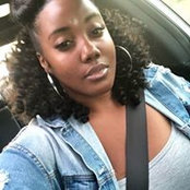 Jasmine Dennis's photo