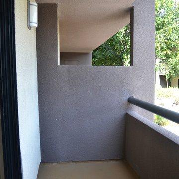 Small rental balcony makeover on a budget